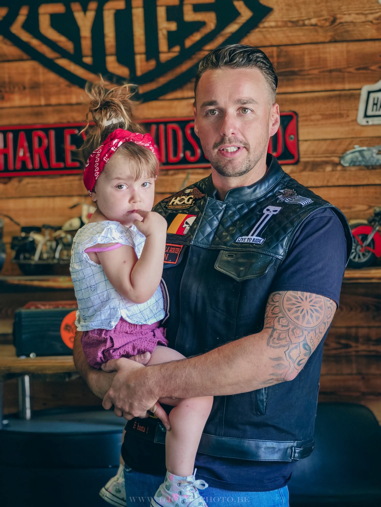 Friend and Ride 🏍️